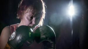 Tuhkimotarinoita: Julman isän varjosta