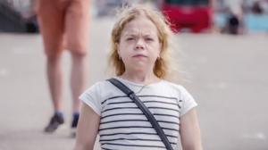 Tuhkimotarinoita: Jäänkö yksin?