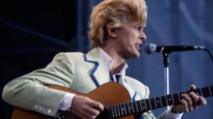 David Bowie: Serious Moonlight