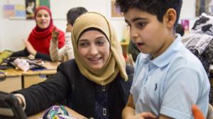 Yle Uutisluokka Triplet: Maailman paras opettaja: Muut maat voisivat ottaa oppia kotouttamisesta Suomen kouluissa