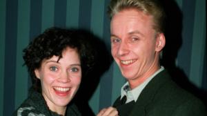 Ykköskatsomo: Vuoroin vieraissa -tekijähaastattelu