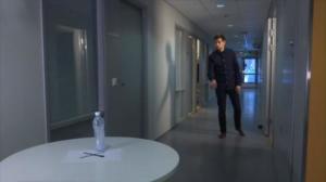 Yle Uutisluokka Triplet: Uskomaton temppu nettivideossa voi olla huijaus