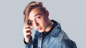 Yle Live: Isac Elliot
