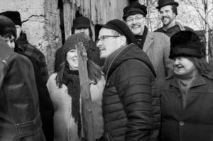 Yle Uutisluokka Triplet: Ohjaaja Juho Kuosmanen teki Suomen ensimmäisen elokuvan uudelleen