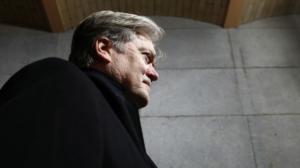 Ulkolinja: Taistelu Trumpin esikunnassa