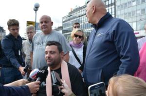 Yle Uutisluokka Triplet: Sivulliset auttoivat puukotuksen uhreja Turussa