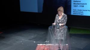 Esitelmämaraton: Julia Dahlberg