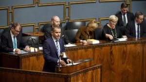 Yle Uutisluokka Triplet: Oppositio ryöpytti hallitusta budjetista