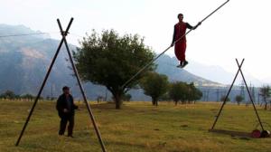 Uusi Kino: Viimeinen armenialainen nuorallatanssija (S): 05.01.2016 00.00