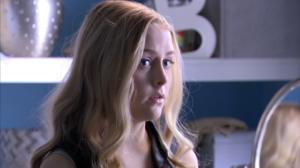 Uusi päivä (S): 04.12.2015 13.00