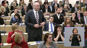 Eduskunnan kyselytunti: 17.12.2015 16.00