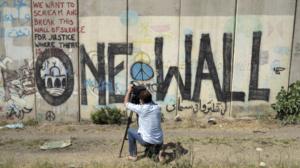 Ei mikään naurun asia: 25.10.2015 20.05