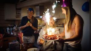 Maailman parhaat naishiihtäjät: 24.12.2015 20.00