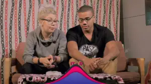 Daniel ja Aikku testaa: Kirpeät karkit: 31.12.2015 07.00