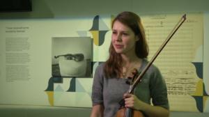 Sibelius-viulukilpailu 2015: Friederike Starkloff (GER). Haastattelu - Interview: 01.12.2015 13.13