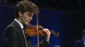 Sibelius-viulukilpailu 2015: Tjeknavorian ja Brahmsin viulukonsertto: 01.12.2015 19.58