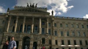 Saksaa uusin silmin: Miten suomalainen yliopisto eroaa saksalaisesta yliopistosta?: 19.01.2016 09.06