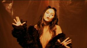 Yle Uutisluokka Triplet: Suomalaisessa popmusiikissa on tänä vuonna ruuhkaa naisartisteista (S): 11.01.2016 13.02