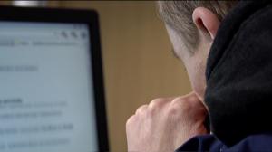 Yle Uutisluokka Triplet: Finnish Nightmares herkuttelee suomalaisten sosiaalisella kömpelyydellä (S): 24.02.2016 12.26