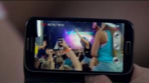 Yle Uutisluokka Triplet: Artistit hyväksyvät keikkakuvauksen, tekijänoikeuksissa kysymysmerkkejä (S): 08.03.2016 12.06