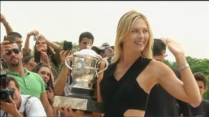 Yle Uutisluokka Triplet: Maria Sharapova kärysi dopingista (S): 08.03.2016 12.07