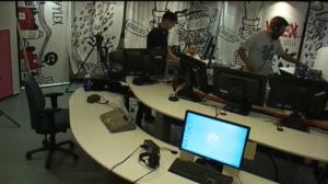 Disko2000: Disko2000-ohjelman DJ-vieraana Tavastian Lauantaidiskon Erkko ja Johannes: 14.03.2016 10.21