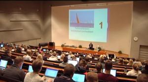 Yle Uutisluokka Triplet: Suomessa opintolaina otetaan pankista – muissa Pohjoismaissa lainan rahoittaa valtio (S): 07.04.2016 10.37