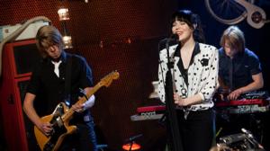 Kosketuksessa: Jenni Vartiainen: 13.02.2016 00.22