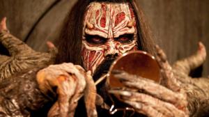 Dokumenttiprojekti: Monsterimies: 09.06.2016 22.01