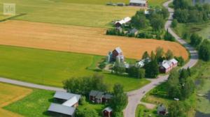 Meidän maamme - Vårt land: Liitä Pohjanmaan upeiden kirkkojen yli ilmakuvissa Isokyröstä ja Seinäjoesta: 08.01.2017 22.00