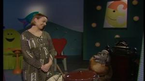 Pikku Kakkonen 40: Nostalgia: Satujuonnot: Kettu ja kirjava kana 1995 (S): 16.01.2017 14.23