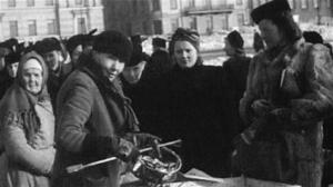 Jonoja, aina vain jonoja: 26.09.2016 01.05