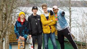 Kylässä: Skeittausta mökillä: 07.06.2016 11.00