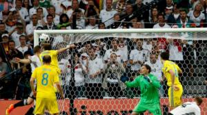 Jalkapallon EURO 2016: 13.06.2016 08.50