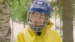 Temput ja testit: Milla ja Emma: Banaaninkuoreen liukastuminen: 17.10.2016 08.00