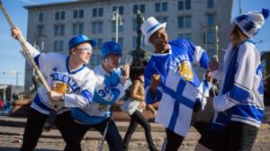 Homman nimi: Torilla tavataan!: 20.06.2016 11.00