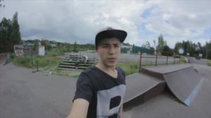 Väinö scoottaa: Voltteja betonille: 21.10.2016 08.00