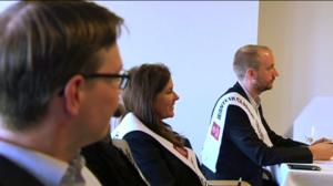 Yle Uutisluokka Triplet: Työnhaku liukuu lähelle kykykilpailua - CV voi olla näyttävä video (S): 11.05.2016 13.29