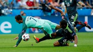 Jalkapallon EURO 2016: Ensimmäinen välierä: 06.07.2016 21.15