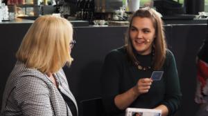 Kantapöytä: Kantapöydän opiskelijatreffit: kanteleensoittaja Juulia Pölönen: 28.09.2016 16.47