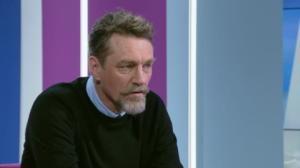 Puoli seitsemän: 30.11.2016 18.30