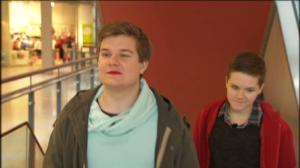 Onks noloo?: Jos poika lakkaa kynsiä?: 02.12.2016 12.00