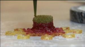 Yle Uutisluokka Triplet: Maistuisiko 3D-tulostettu välipala? (S): 24.05.2016 12.33