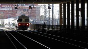 Yle Uutisluokka Triplet: Lasten seikkailu ratakiskoilla aiheuttaa vaaratilanteita viikoittain (S): 07.11.2016 10.01