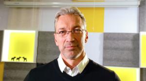 101 kirjaa: Juhani Peltonen: Elmo: 02.01.2017 15.09