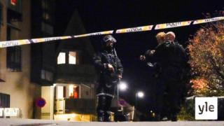 Norjan poliisi tiedottaa Kongsbergin jousiasehyökkäyksestä: 14.10.2021 18.18