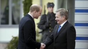 Yle Uutisluokka Triplet: Prinssi William tapasi Suomen-vierailullaan koululaisia: 30.11.2017 09.49