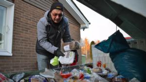 Yle Uutisluokka Triplet: Ruoka-apu helpottaa vähävaraisten perheiden joulua: 11.12.2017 10.51