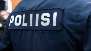 Yle Uutisluokka Triplet: Professori: Toimittajan kotiin tehty kotietsintä oli poikkeuksellinen operaatio: 19.12.2017 10.45