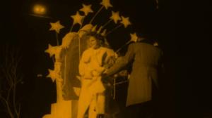 Oi maamme!: 5000 lamppua (leimahti jälleen palamaan sydämessä): 21.12.2017 12.09